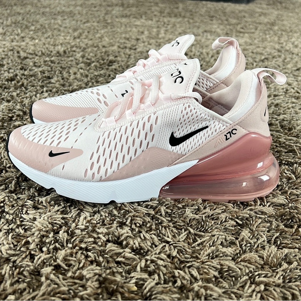 Nike women’s air max 270 soft pink size 8  [AH6789-604]